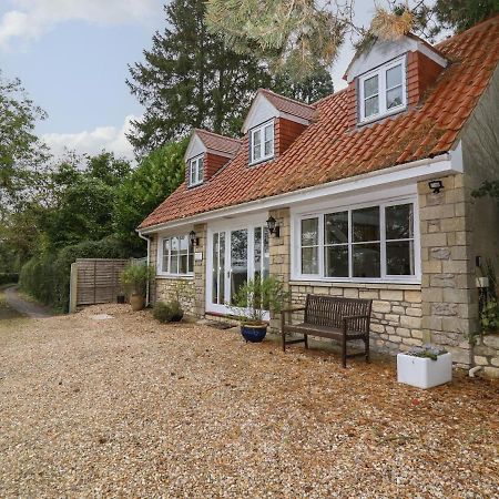 The Cottage At Barrow Mead Bath Exterior photo